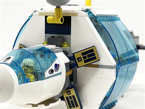 LEGO CITY 60349 Lunar Space Station review: Artemis LEGO?