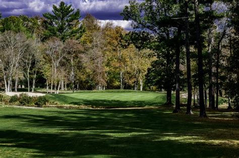 PINE OAKS GOLF COURSE - Updated December 2024 - 16 Photos - 68 Prospect ...