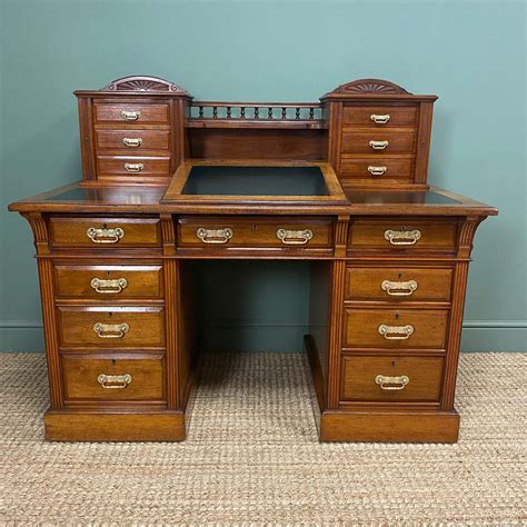 Antique Desks For Sale - Antiques World