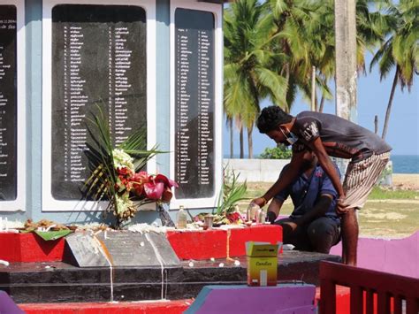 Sri Lanka commemorates victims of deadly tsunami | Colombo Gazette