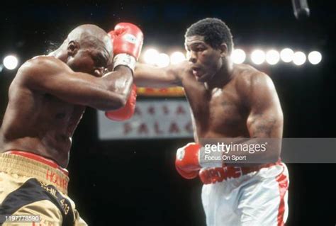 Riddick Bowe Photos Photos and Premium High Res Pictures - Getty Images