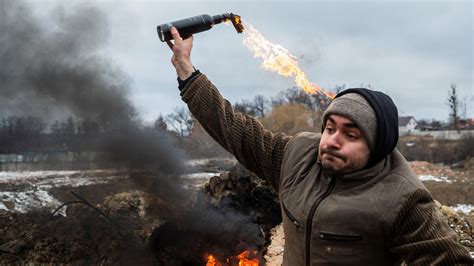 Molotov Cocktails in winter: What 1939 Finland tells us about Ukraine today - Atlantic Council