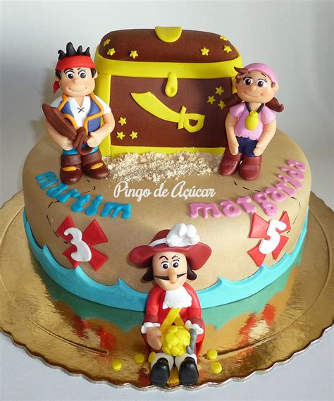 Jake And The Never Land Pirates Cake And Chest Made Off Chocolate Cake ...