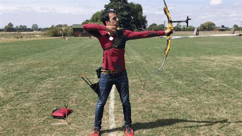 Double Bow Roll - Recurve Archery Drills - Online Archery Academy