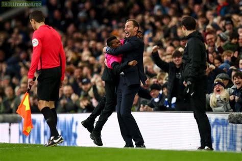 Everton coach Duncan Ferguson celebrating goals with the ball boy is simply the best. | Troll ...