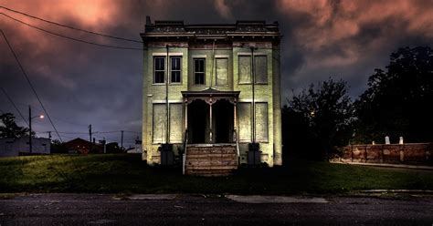 10 Most Haunted Places in California That Will Make You Scream