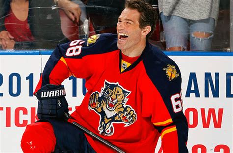 Florida Panthers Staying Put, Re-Design Coming | Chris Creamer's ...