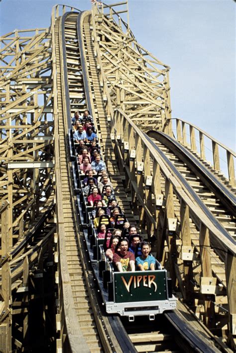 Six Flags Great America Viper - Rollercoasters Photo (33449250) - Fanpop