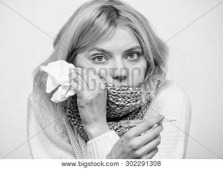 Measure Temperature. Image & Photo (Free Trial) | Bigstock