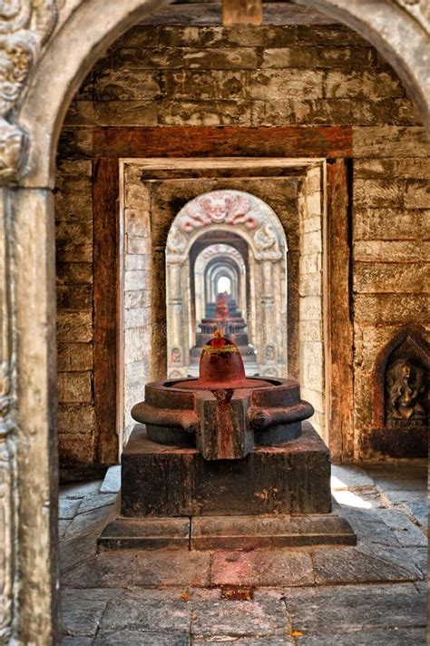 Shiva Lingam Of Pashupatinath Temple Stock Image - Image of lingam ...