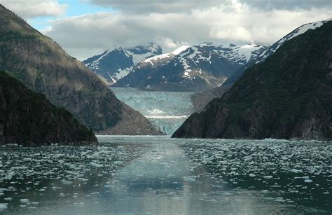 Tracy Arm Fjord, Juneau, Alaska, USA - Heroes Of Adventure