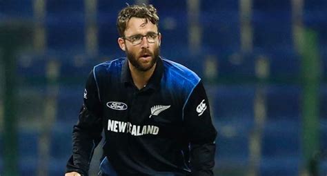 Top 5 Best Bowling Performances of Daniel Vettori