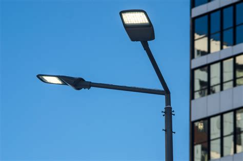 Five Things To Consider When Choosing LED Pole Lights