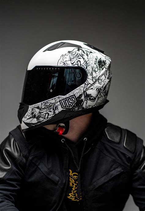 New Releases – Voss Helmets