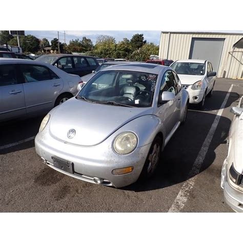 2000 Volkswagen New Beetle - Speeds Auto Auctions