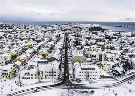 Christmas Markets in Iceland 2024 | Arctic Adventures