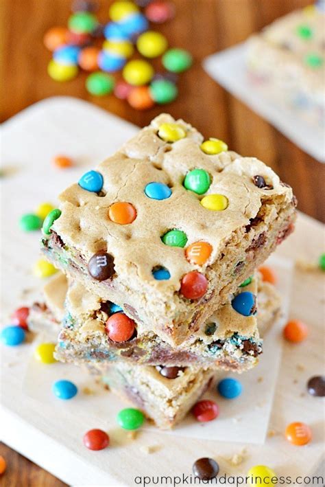 17 Life-Changing Ways To Eat M&M's