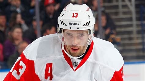 Red Wings' Pavel Datsyuk (shoulder) out this weekend, could return next weekend - Sports Illustrated