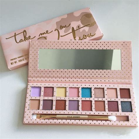 NEW Kylie Jenner Eyeshadow Palette With Brush Kylie Jenners Take Me On ...