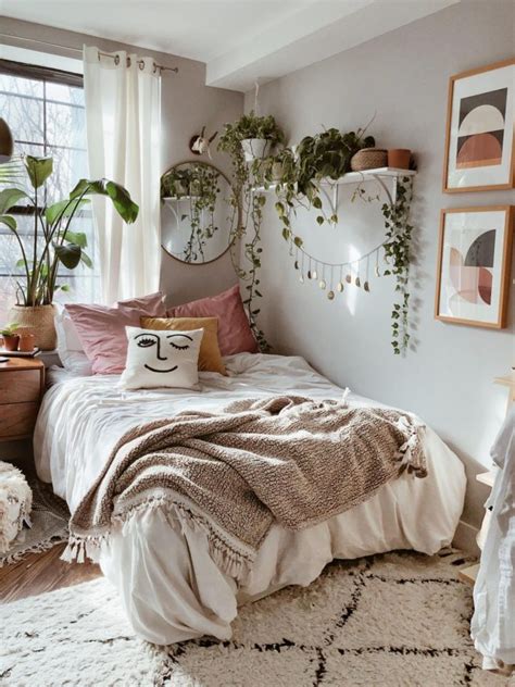 THE SIREN | BOHO: THE BEAUTIFUL AND COMFY ROOM AESTHETIC