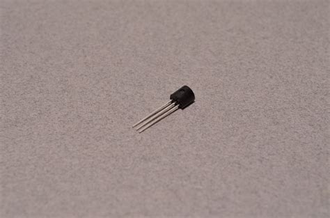 NPN Transistor - 2N3904 - BC Robotics