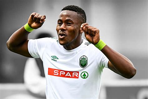 Lesley Manyathela Golden Boot Award Candidates - Mhango, Ntuli & more