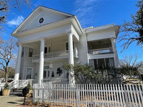 OAKLEA MANSION BED AND BREAKFAST - Prices & B&B Reviews (Winnsboro, TX)