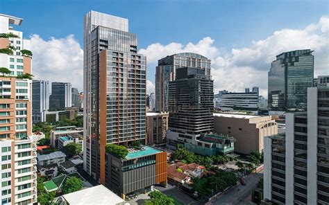 ผู้หญิง - ‘Oakwood Suites Bangkok’ โรงแรม-เซอร์วิสอพาร์ทเม้นท์ 5 ดาวใจ ...