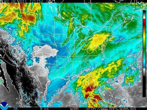 'This Is Just Wrong': Weekend Snowstorm Takes Aim For Northeast : The Two-Way : NPR