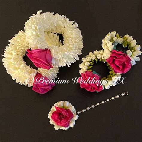 Gajra Pink Flower Gajra Set Boho Jewelry Wedding Pithi - Etsy