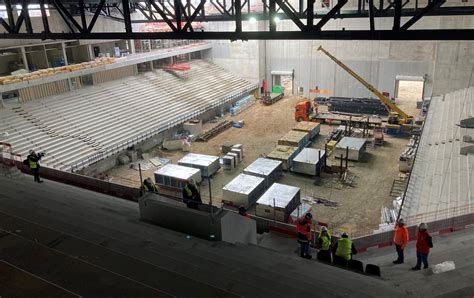 Dans les coulisses des travaux de la LDLC Arena à Décines - Journal du ...