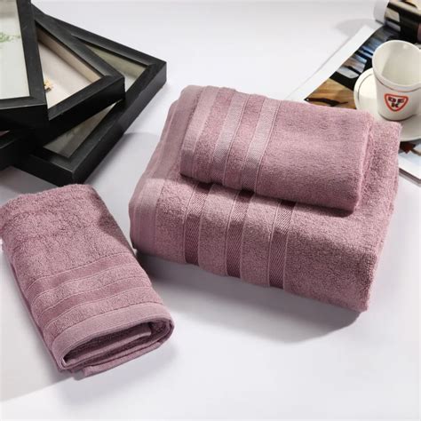 Luxury Bath Towel Sets / Shop Luxurious Soft Cotton 16-piece 600 GSM Luxury Towel ... : The ...