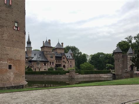 Castle , Kasteel de Haar near the suburb of Vleuten that i… | Flickr