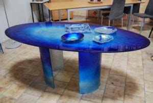 Relaxing Marine Glass Collection Dining Table