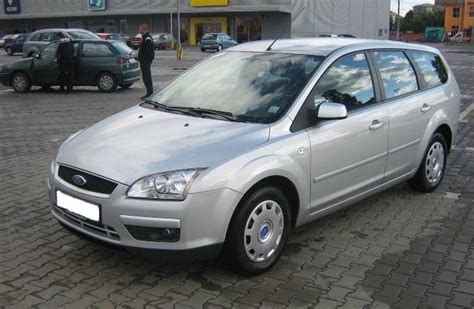 2006 Ford focus wagon review