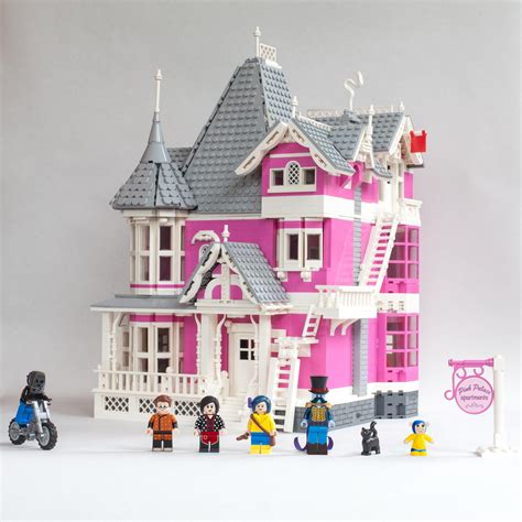 LEGO Dollhouse for Coraline : Dollhouses