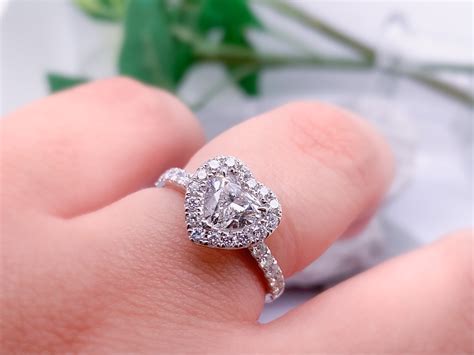 14k White Gold Heart Shaped Engagement Ring