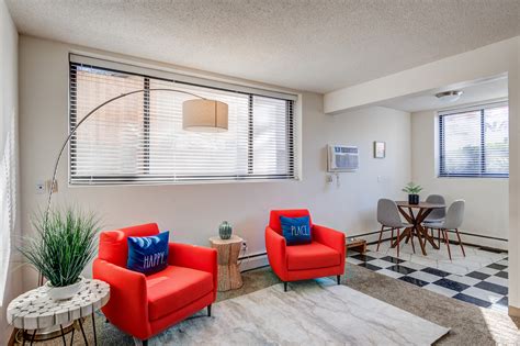 Studio, 1 & 2 Bedroom Apartments in Linden Hills, MN | Cove at Linden Hills