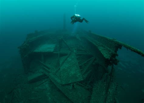 Diving for answers: How warming water threatens Lake Huron's shipwrecks