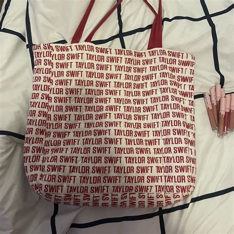 Taylor Swift RED tote bag super good condition,... - Depop