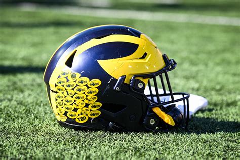 Report: Two Michigan Football Players Transferring After Spring Game - The Spun