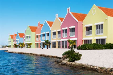 Bonaire | The Strange Outpost of Holland in the Caribbean - Amuse