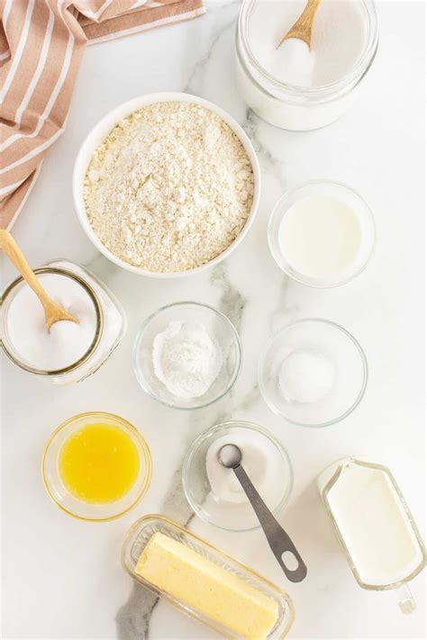 Buttermilk Biscuits - The Kitchen Magpie