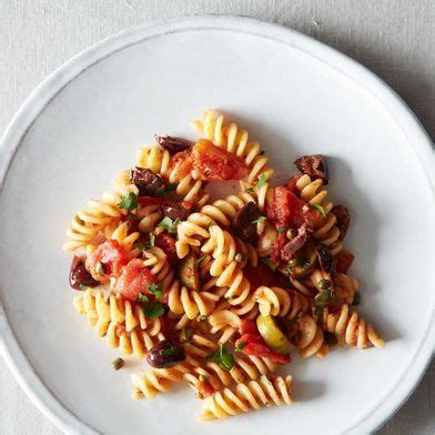 11 Pasta Shapes We Love (& the Sauces to Pair Them With) | Food52 ...