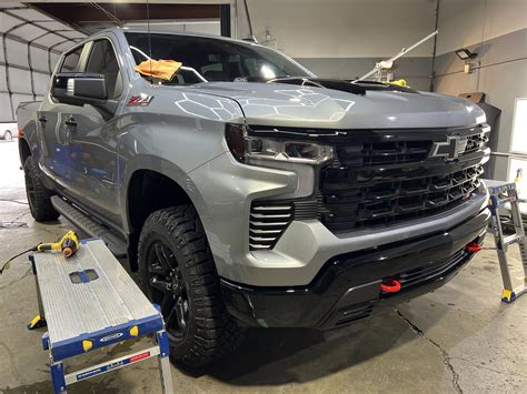 2023 Chevrolet Silverado Trail Boss (STERLING GRAY METALLIC) — DETAILERSHIP™