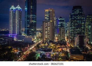 937 Manila Skyline Night Images, Stock Photos, and Vectors | Shutterstock