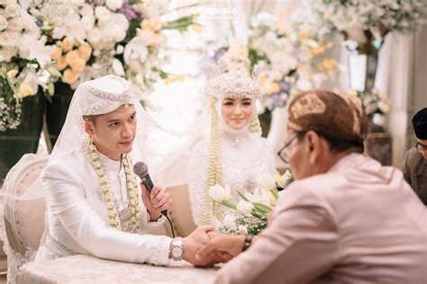 11 Detail Akad Nikah Citra Kirana-Rezky Adhitya dalam Adat Sunda ...