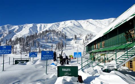 Snowfall places in Jammu and Kashmir - Asian Itinerary