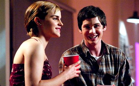 Emma Watson Updates: Logan Lerman: "Emma Watson worked really hard on her accent for Perks"