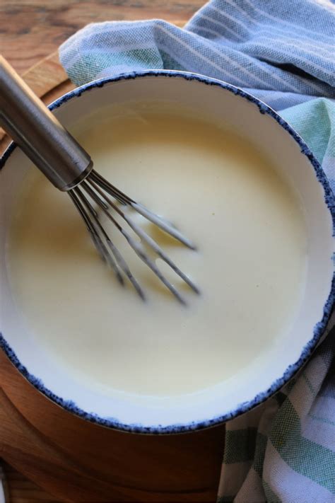 How To Make Roux Sauce - Julia's Cuisine